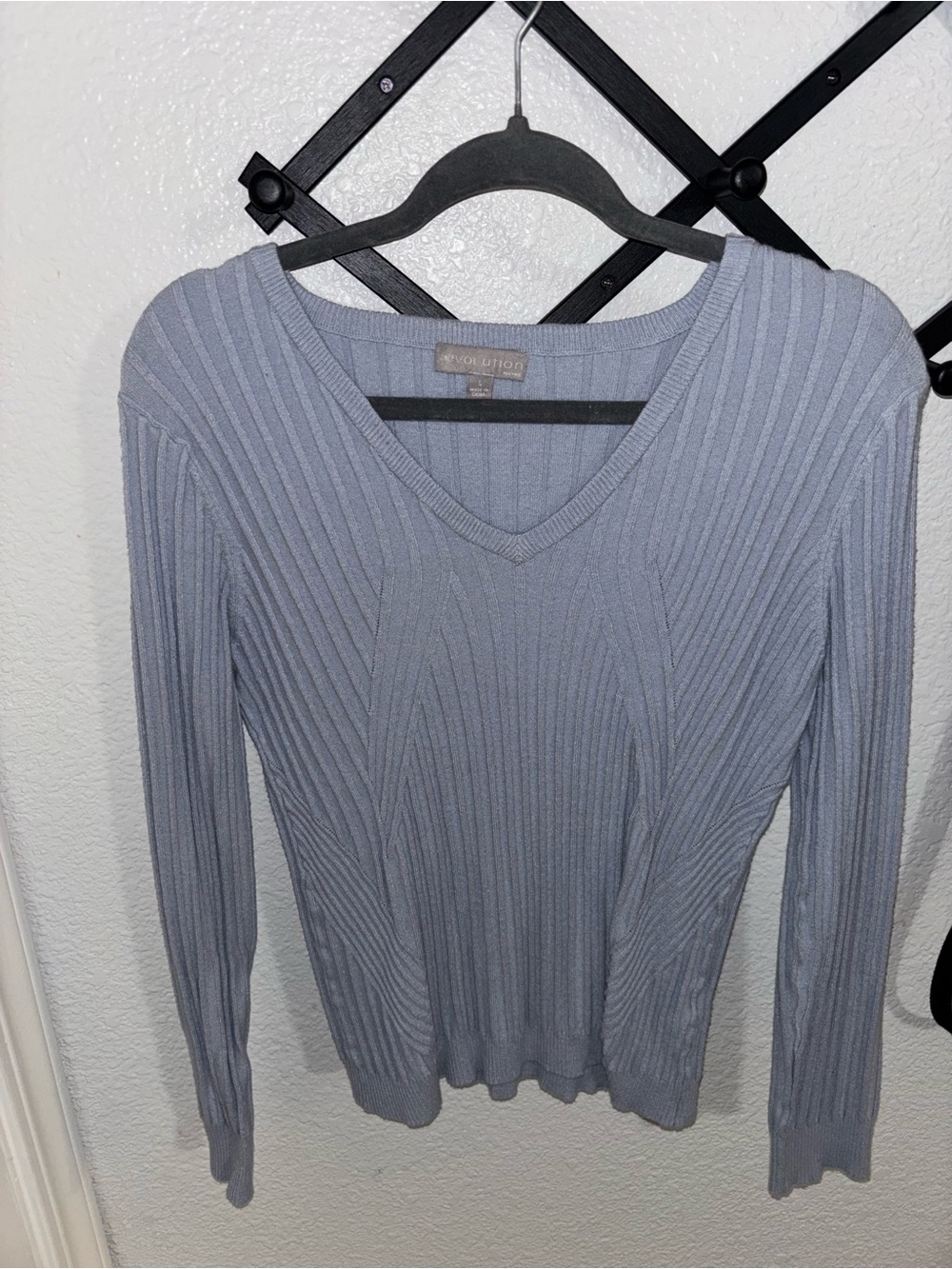 Evolution Light Blue Ribbed Knit Sweater V Neck Long Sleeve Size Large - Picture 2 of 4
